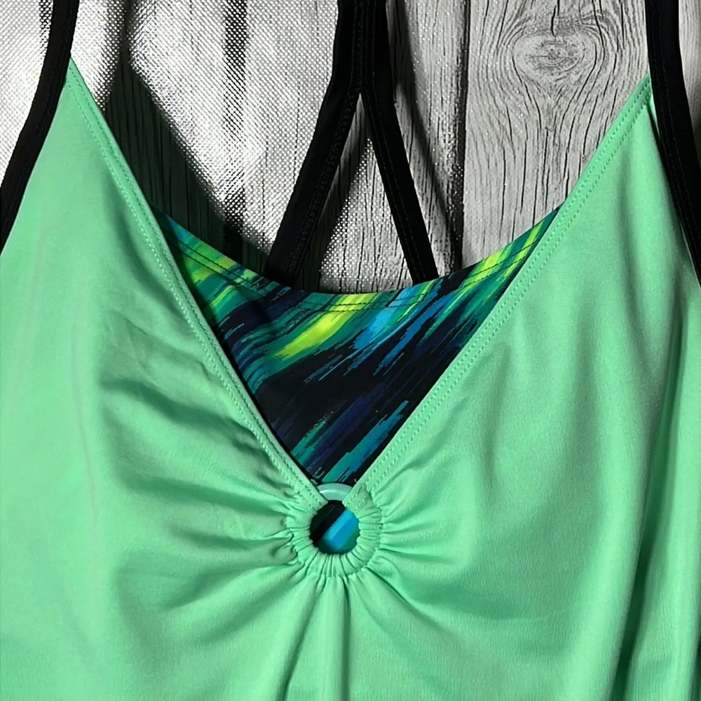 ZeroXposur tankini top size Large